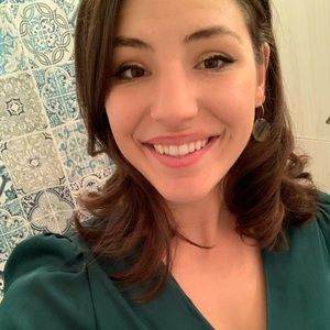 Meet your Posher, Camille